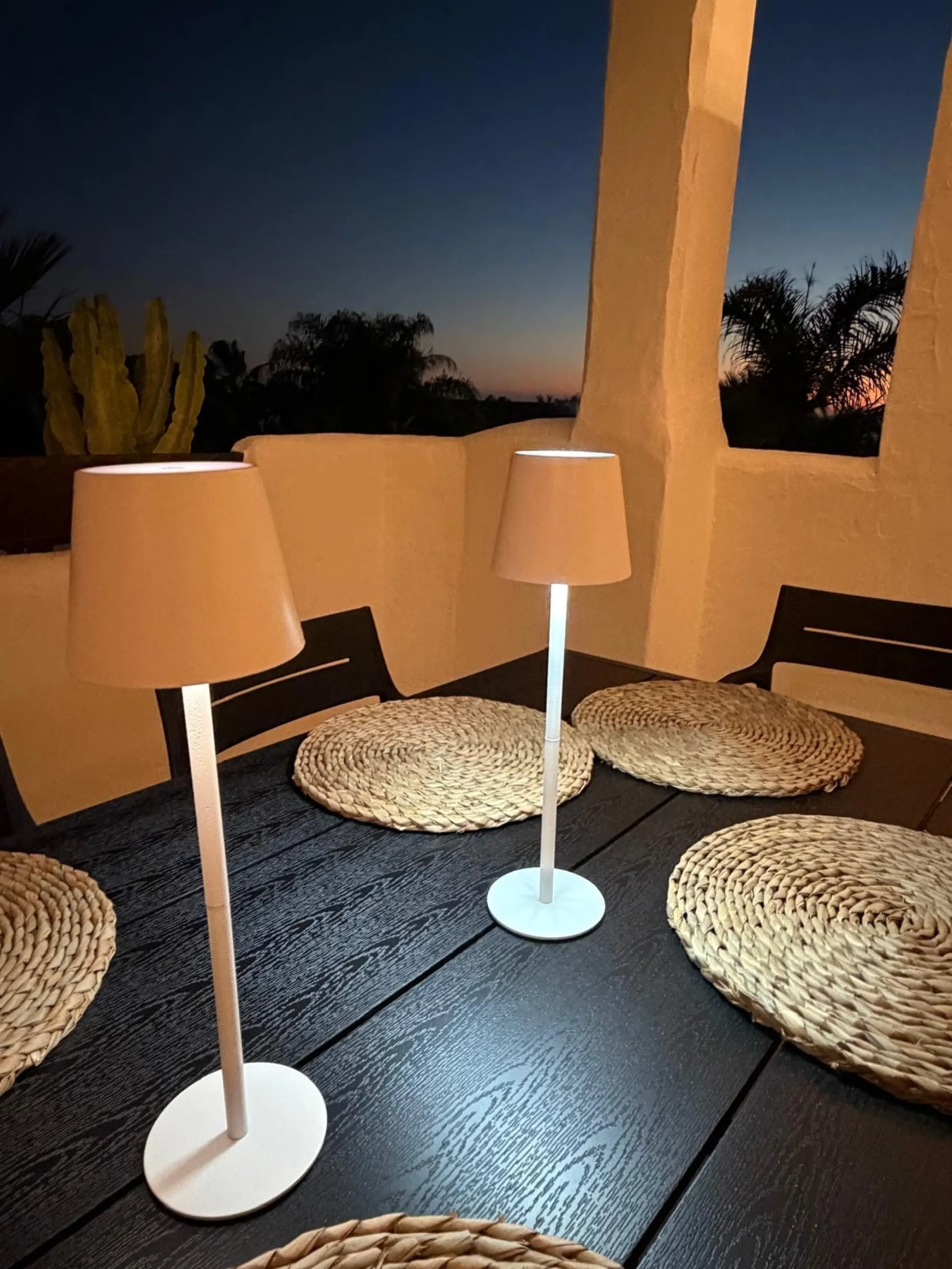 Apartment - Middle Floor Apartment в продаже в Marbella, Málaga. В доме 3 спален и 2 ванных комнат. Площадь дома 103 м²
