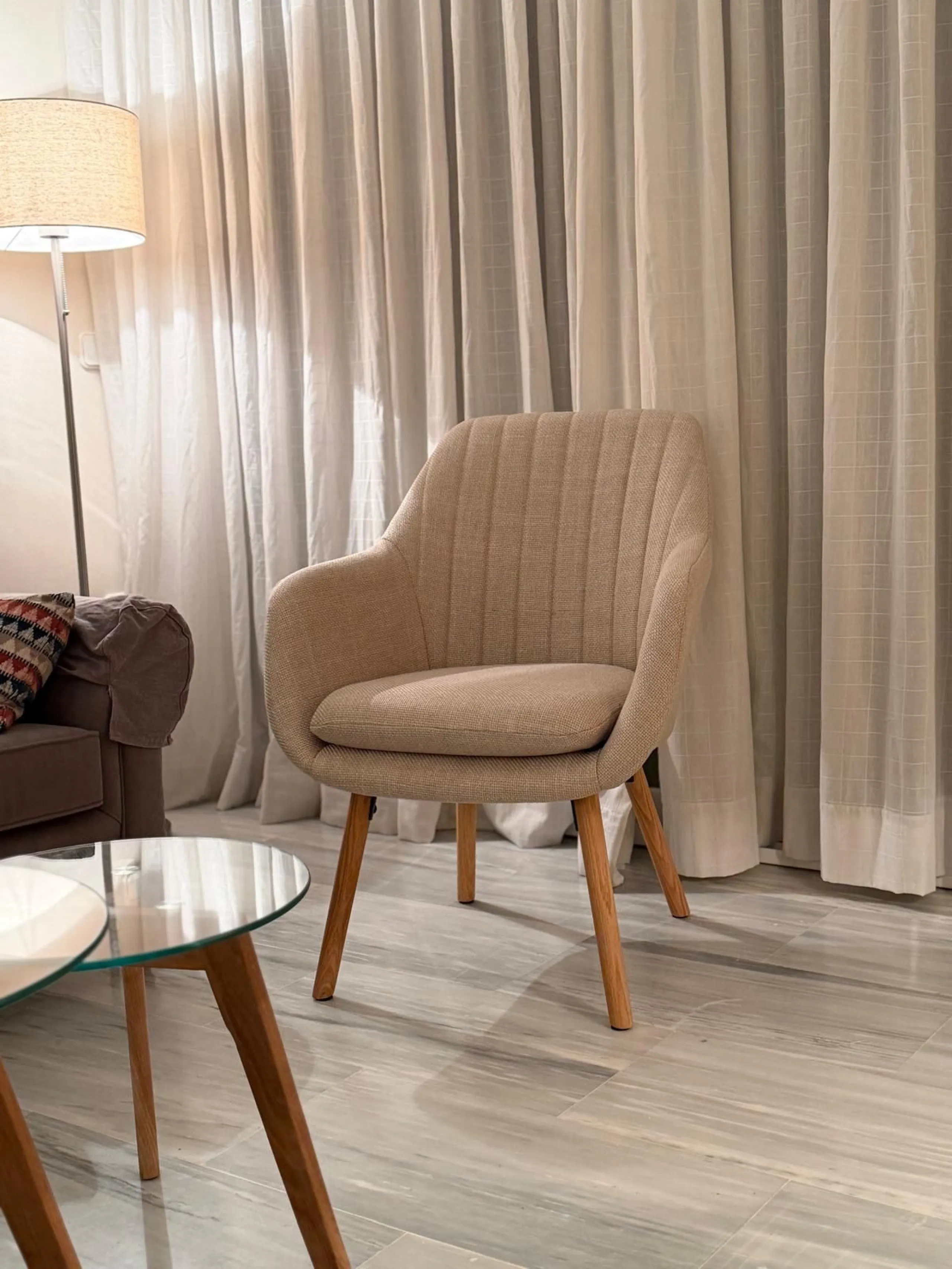 Apartment - Middle Floor Apartment в продаже в Marbella, Málaga. В доме 3 спален и 2 ванных комнат. Площадь дома 103 м²