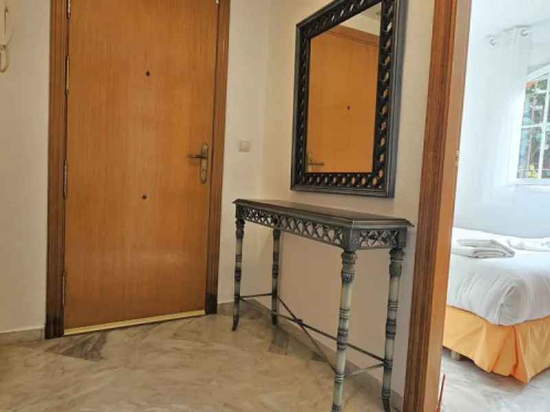Fantastic, spacious and bright seaside elevated ground floor corner apartment, in a beachfront residential complex, located on one of the best beaches in Marbella. It features a large, very pleasant terrace that surrounds the entire property, perfect for 