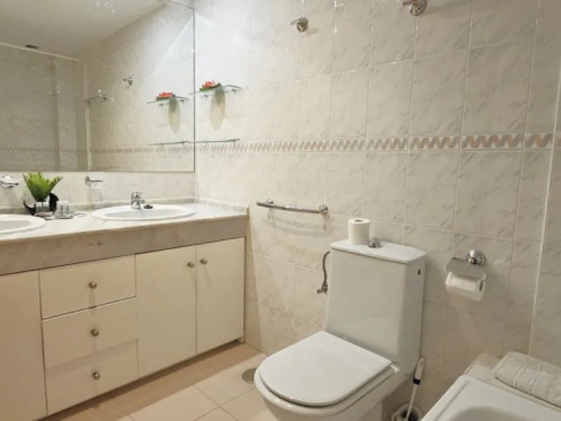 Fantastic, spacious and bright seaside elevated ground floor corner apartment, in a beachfront residential complex, located on one of the best beaches in Marbella. It features a large, very pleasant terrace that surrounds the entire property, perfect for 