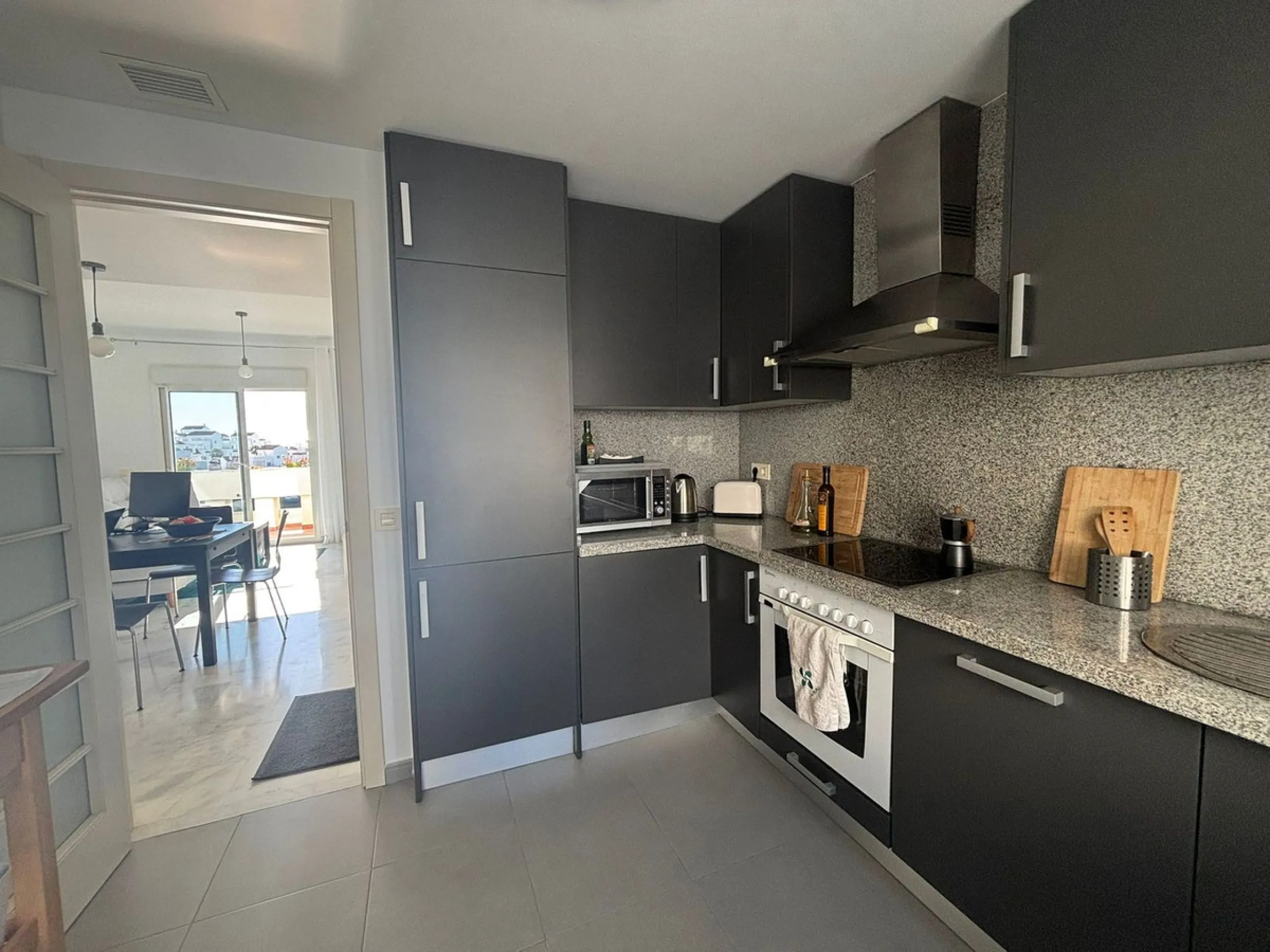 Penthouse with Private Solarium and Panoramic Sea & Golf Views in Valle Romano, Estepona