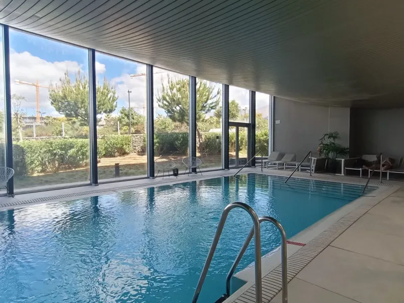Apartment - Middle Floor Apartment в продаже в Estepona, Málaga. В доме 3 спален и 3 ванных комнат. Площадь дома 159 м²