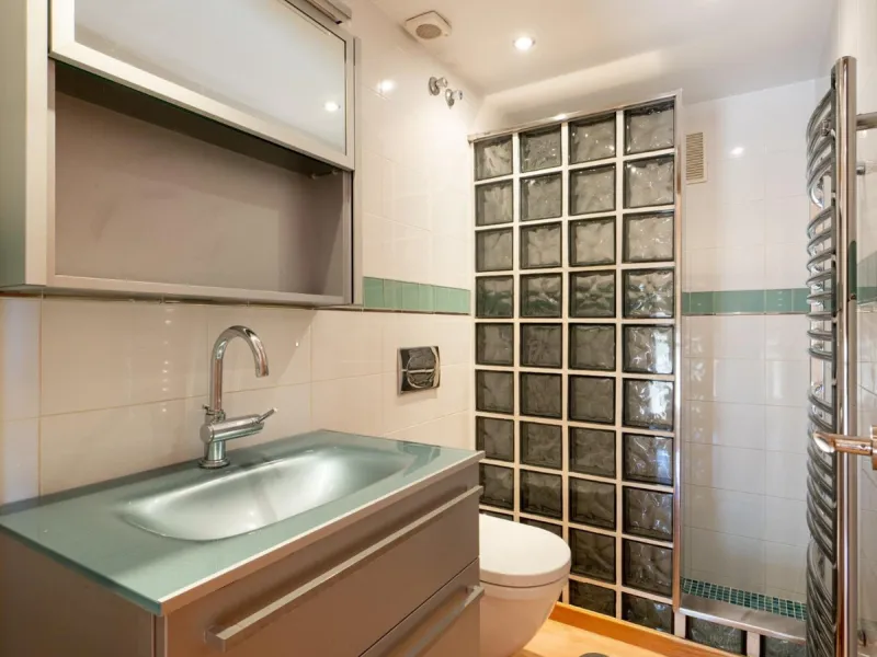 House - Townhouse в продаже в Fuengirola, Málaga. В доме 4 спален и 3 ванных комнат. Площадь дома 240 м²