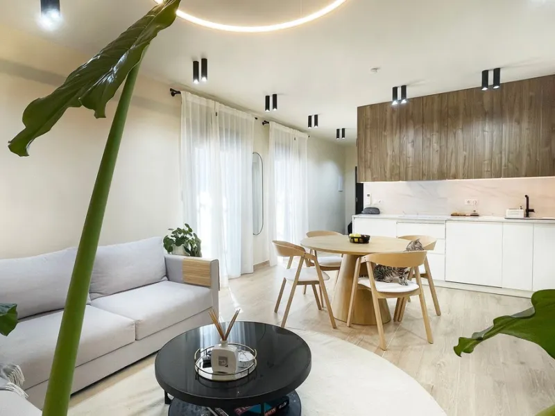 A lovely and completly refurbished  2 bedrooms apartment in the heart of Puerto Banus Muelle Ribera.