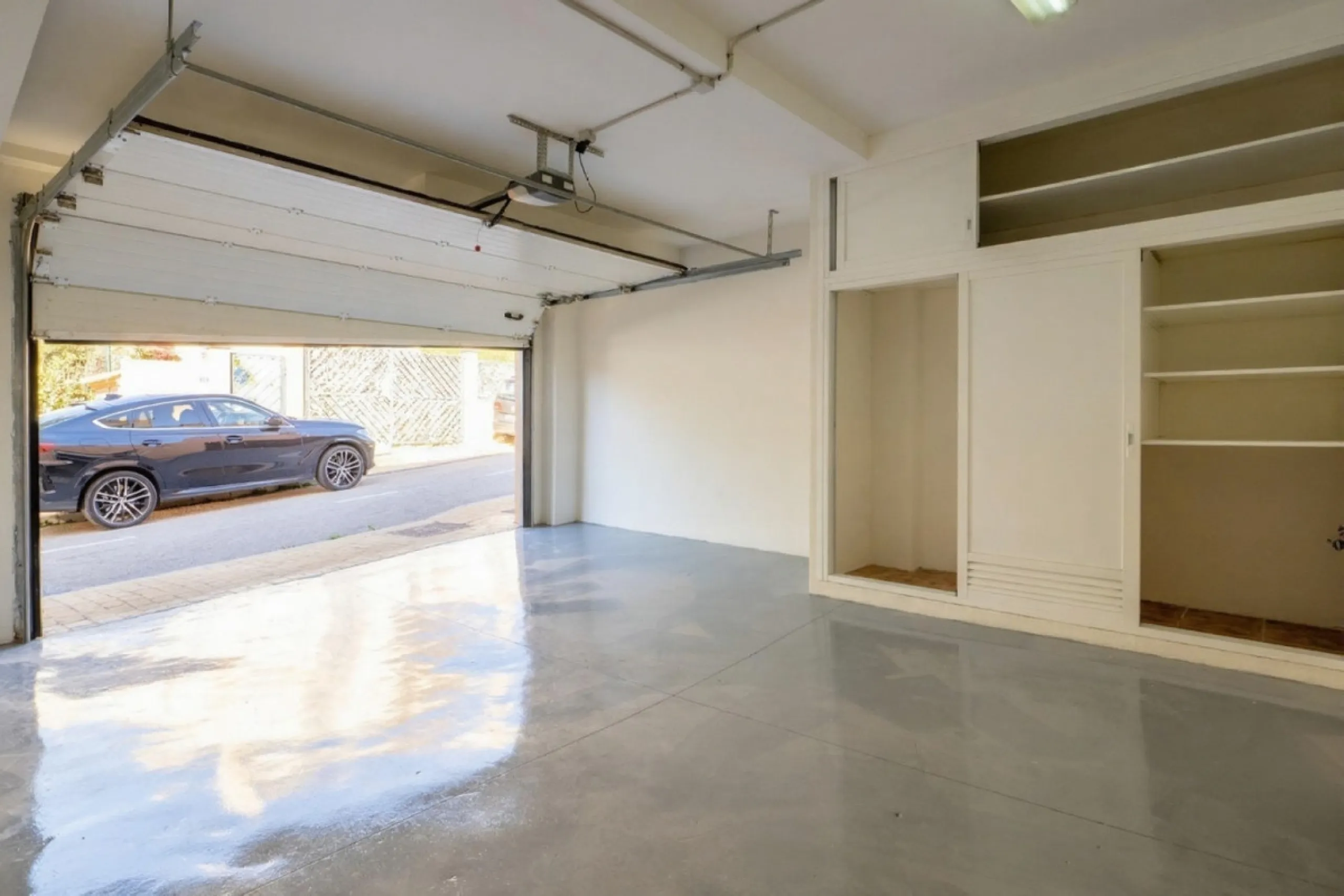 House - Townhouse в продаже в Fuengirola, Málaga. В доме 4 спален и 3 ванных комнат. Площадь дома 240 м²