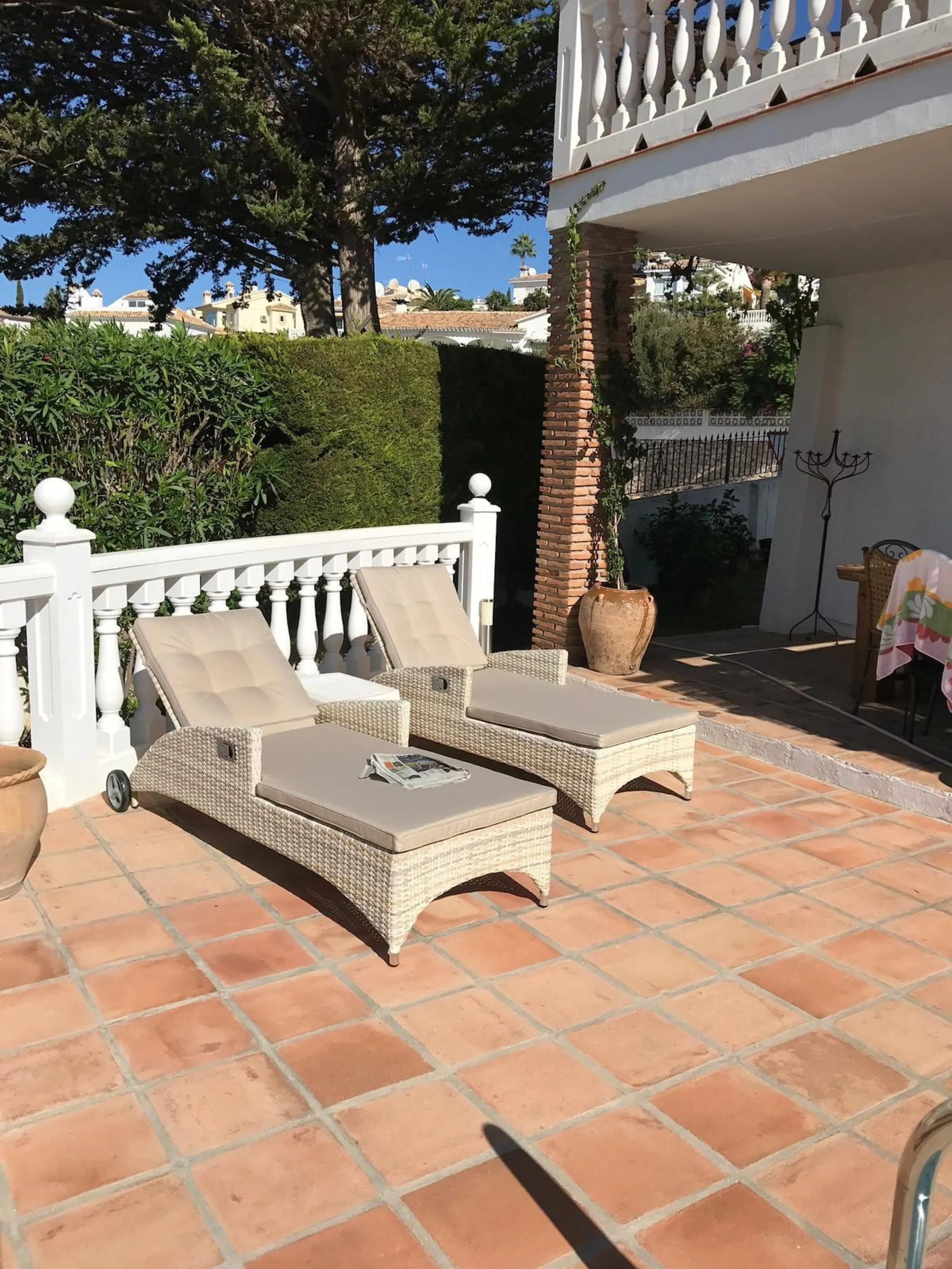Detached Villa 500m from the Beach: Sun, Privacy and Comfort in Riviera del Sol