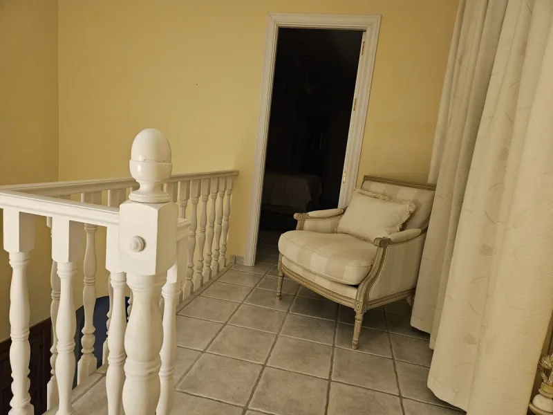 Detached Villa 500m from the Beach: Sun, Privacy and Comfort in Riviera del Sol