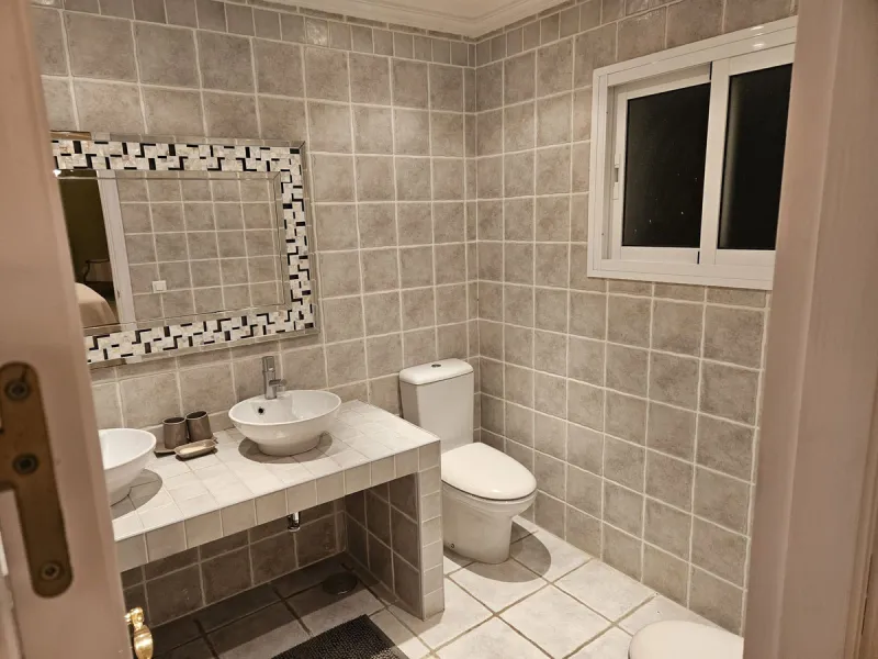 Detached Villa 500m from the Beach: Sun, Privacy and Comfort in Riviera del Sol