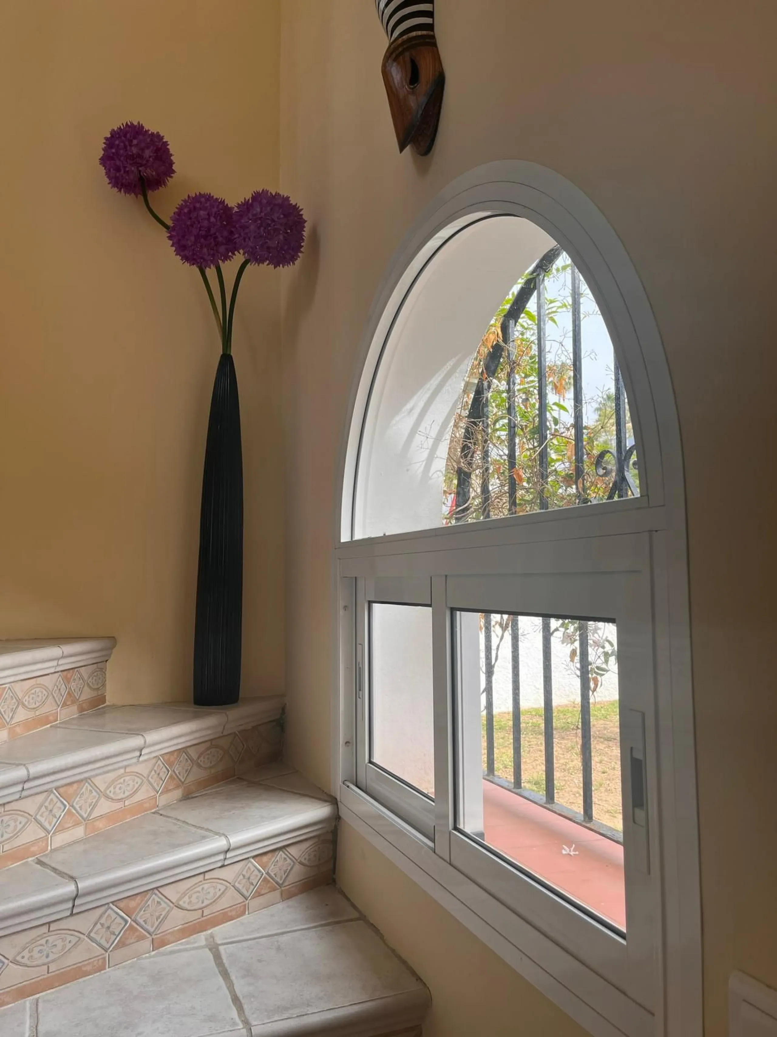 Detached Villa 500m from the Beach: Sun, Privacy and Comfort in Riviera del Sol