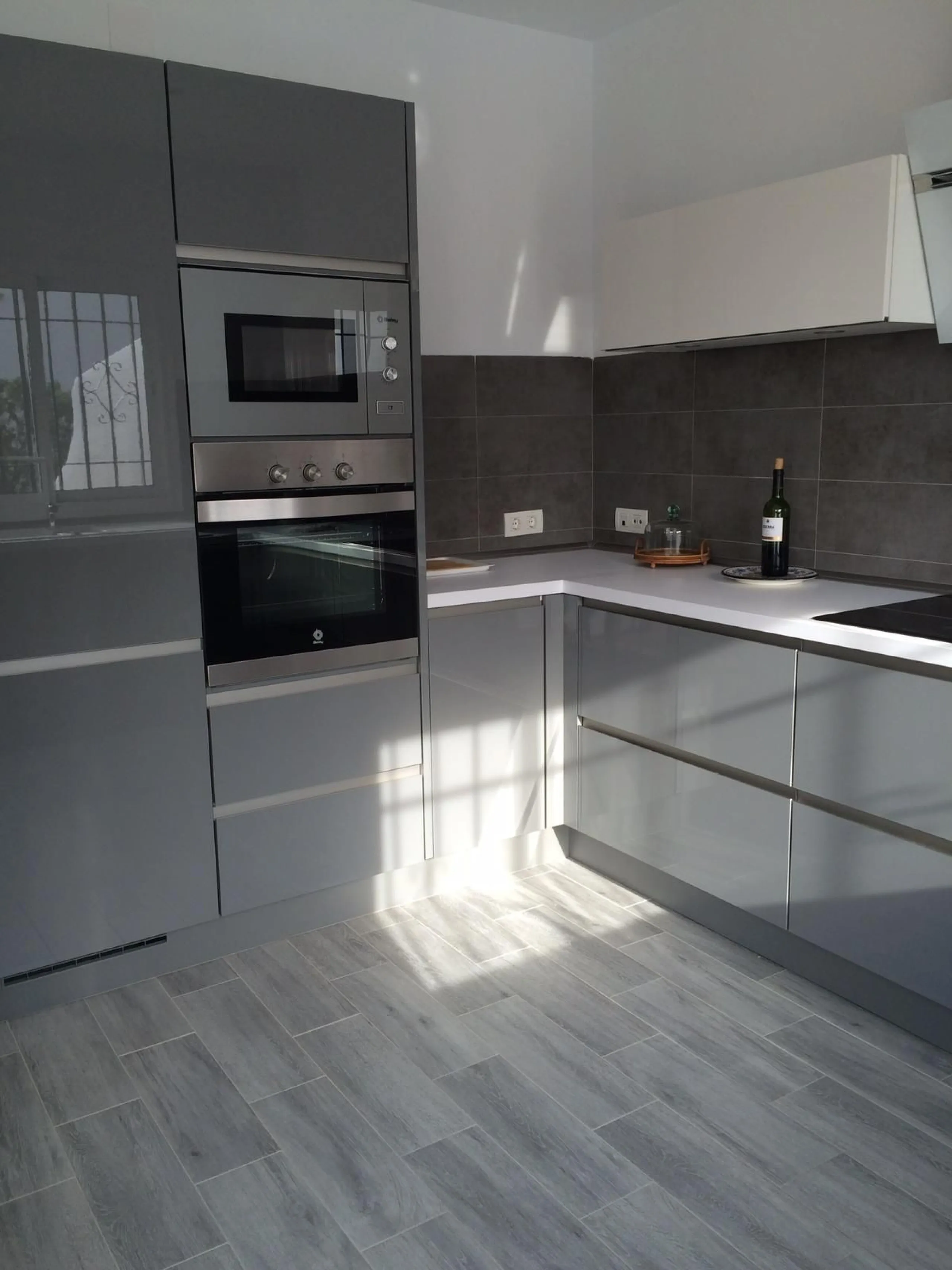 Detached Villa 500m from the Beach: Sun, Privacy and Comfort in Riviera del Sol