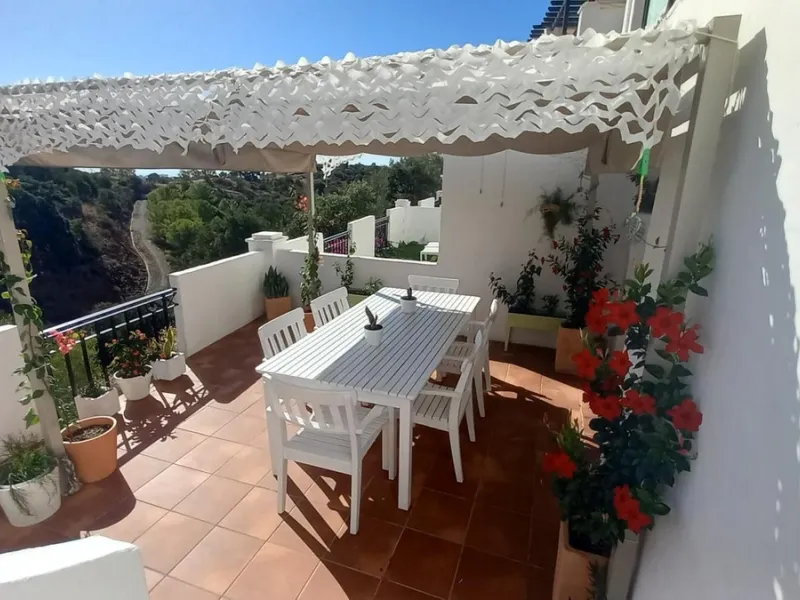 Charming apartment for sale in Altos de los Monteros, Marbella, located in a peaceful residential complex surrounded by nature, offering a privileged setting with beautiful sea and mountain views.