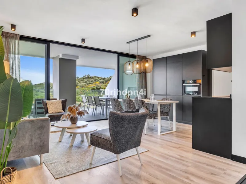 Exclusive Living on the Costa del Sol