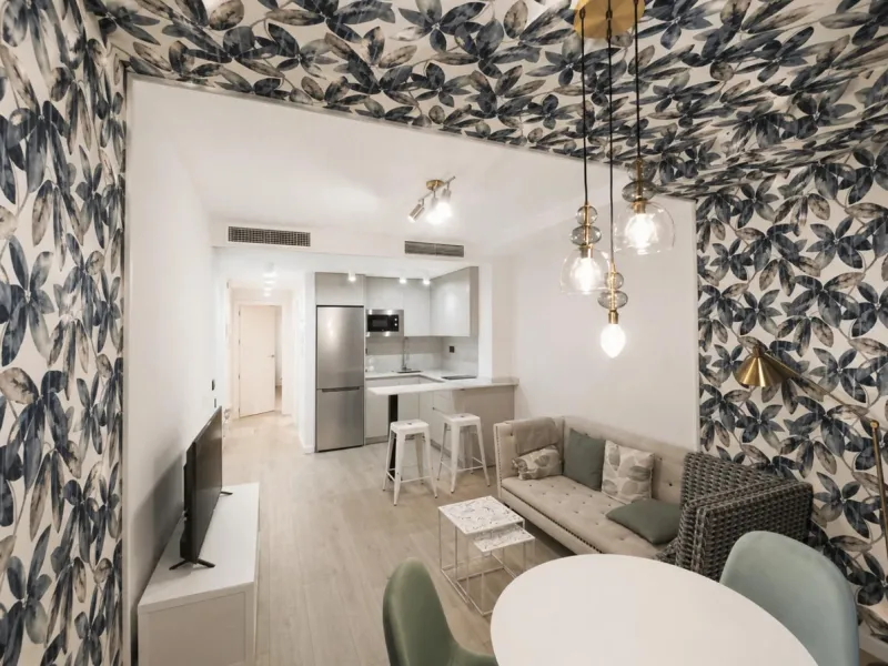 Modern 1-Bedroom Apartment Near Málaga Centro