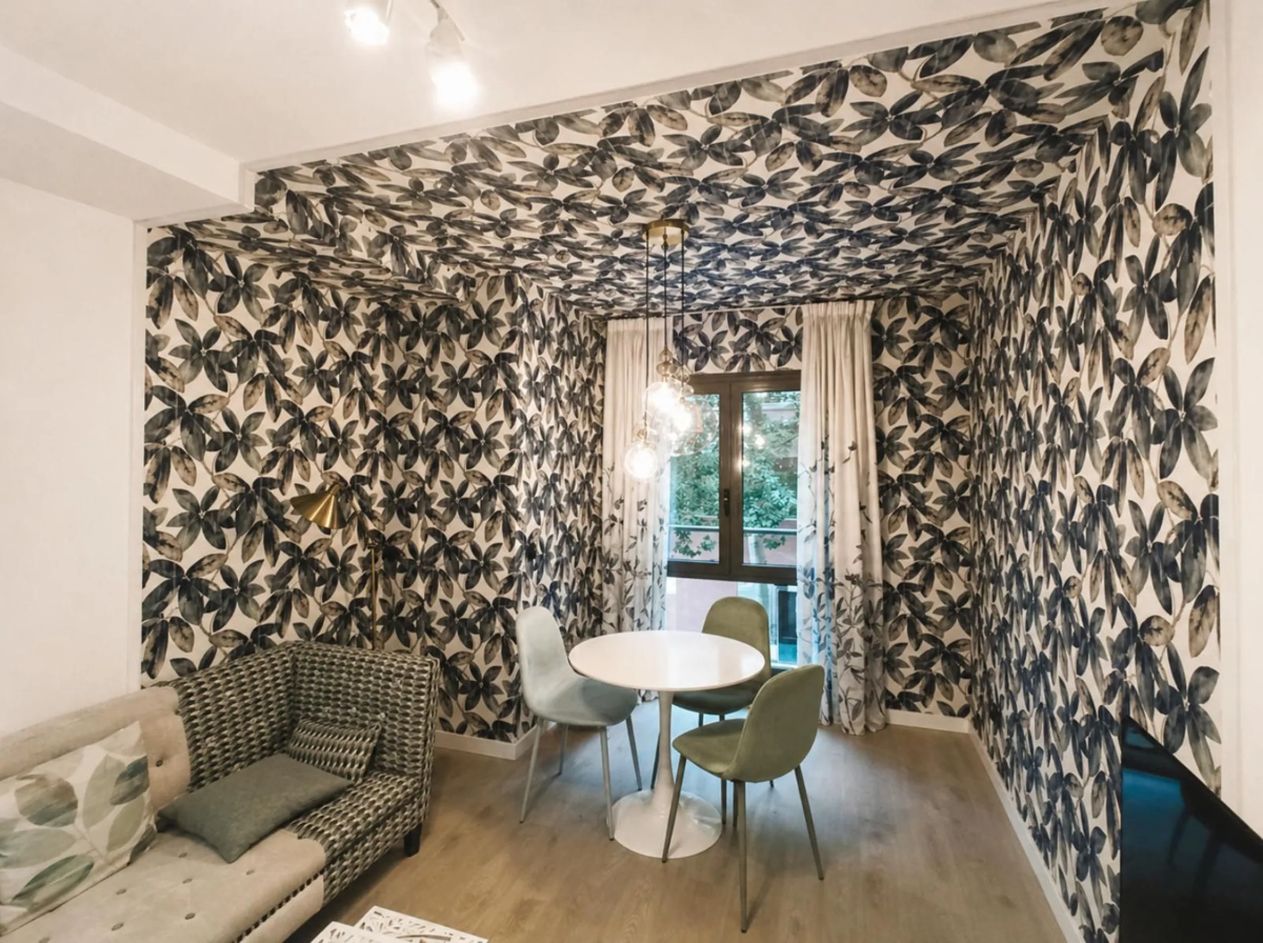 Modern 1-Bedroom Apartment Near Málaga Centro