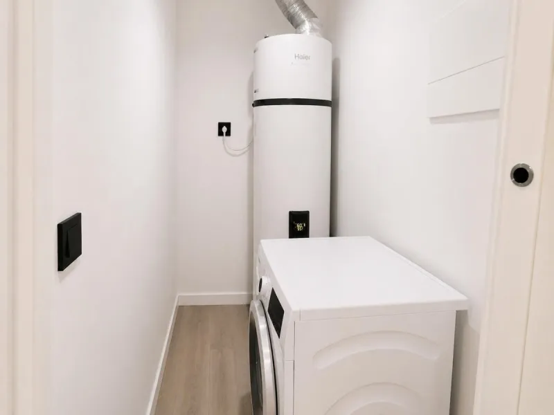 Modern 1-Bedroom Apartment Near Málaga Centro