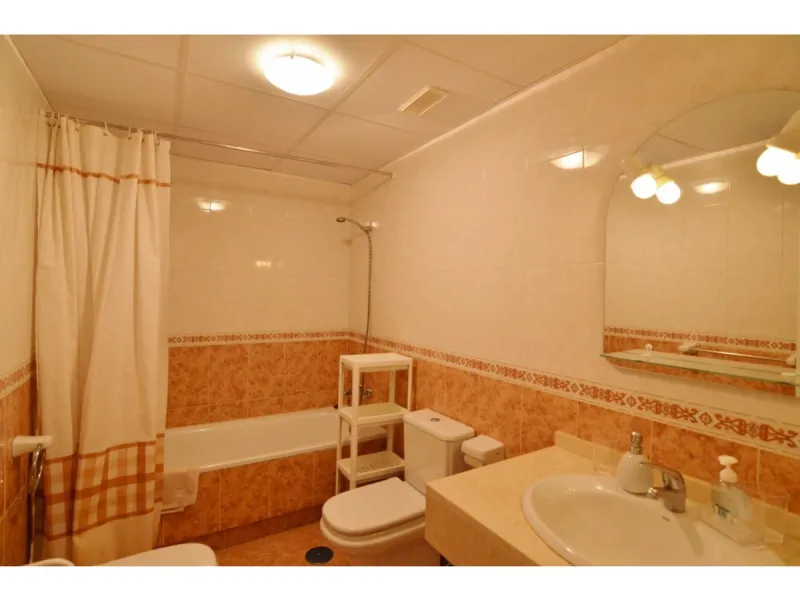 MARBELLA, Nueva Andalucía | South Facing -Top-Floor Apartment | 2 Bed · 2 Bath | Large Sunny Terrace