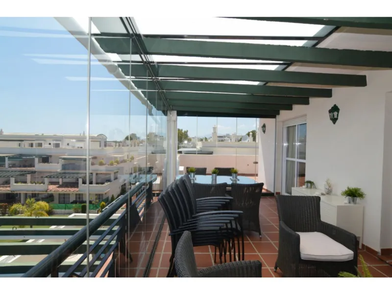 MARBELLA, Nueva Andalucía | South Facing -Top-Floor Apartment | 2 Bed · 2 Bath | Large Sunny Terrace