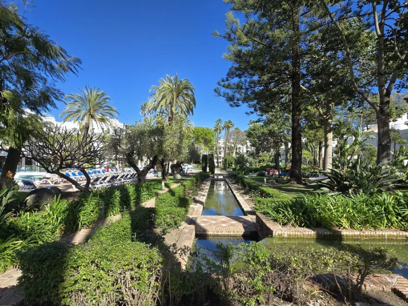 PUERTO BANÚS – LUXURY 1-BEDROOM APARTMENT IN LA ALCAZABA