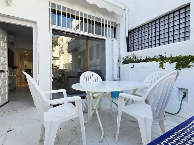 PUERTO BANÚS – LUXURY 1-BEDROOM APARTMENT IN LA ALCAZABA