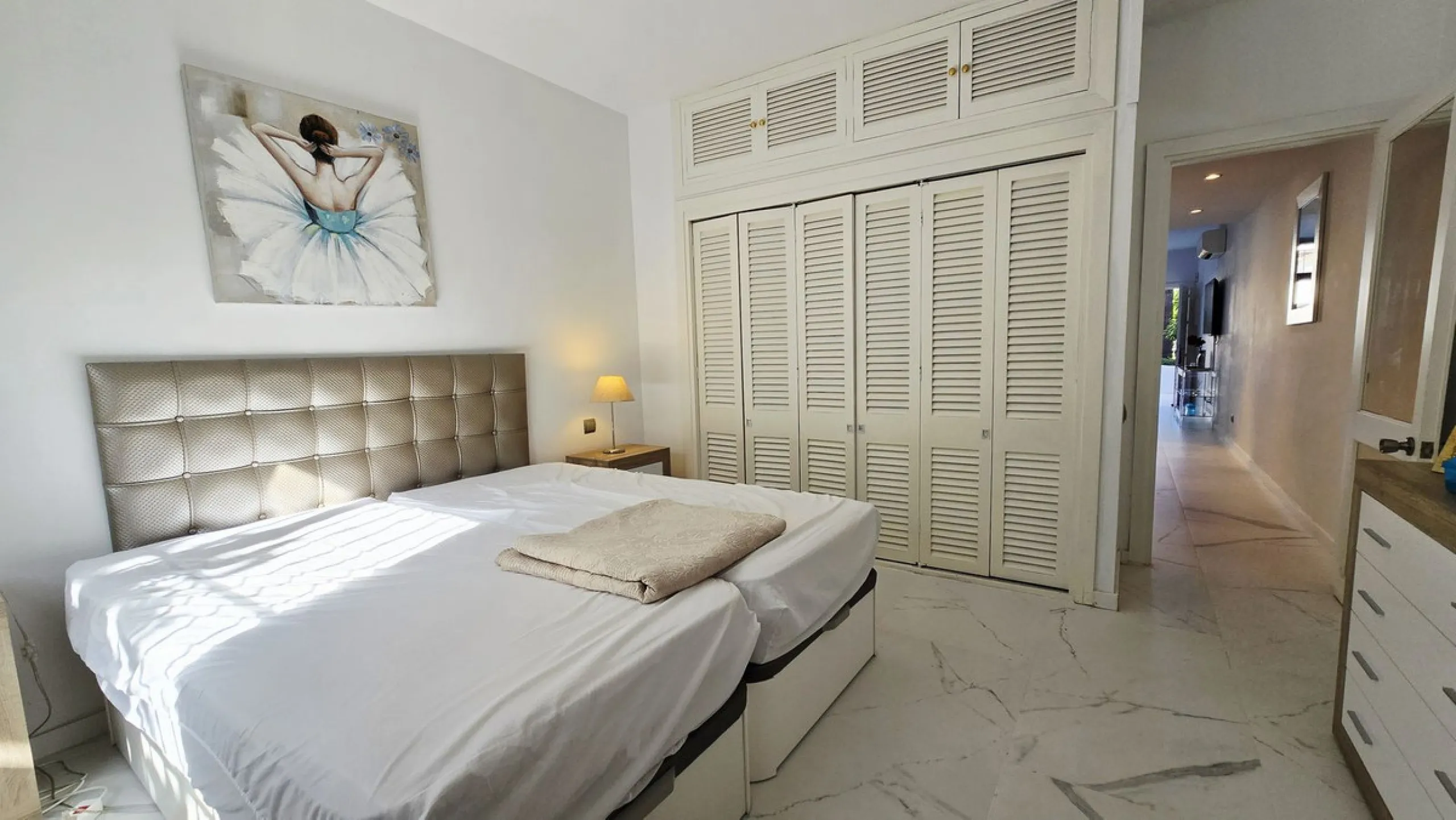 PUERTO BANÚS – LUXURY 1-BEDROOM APARTMENT IN LA ALCAZABA
