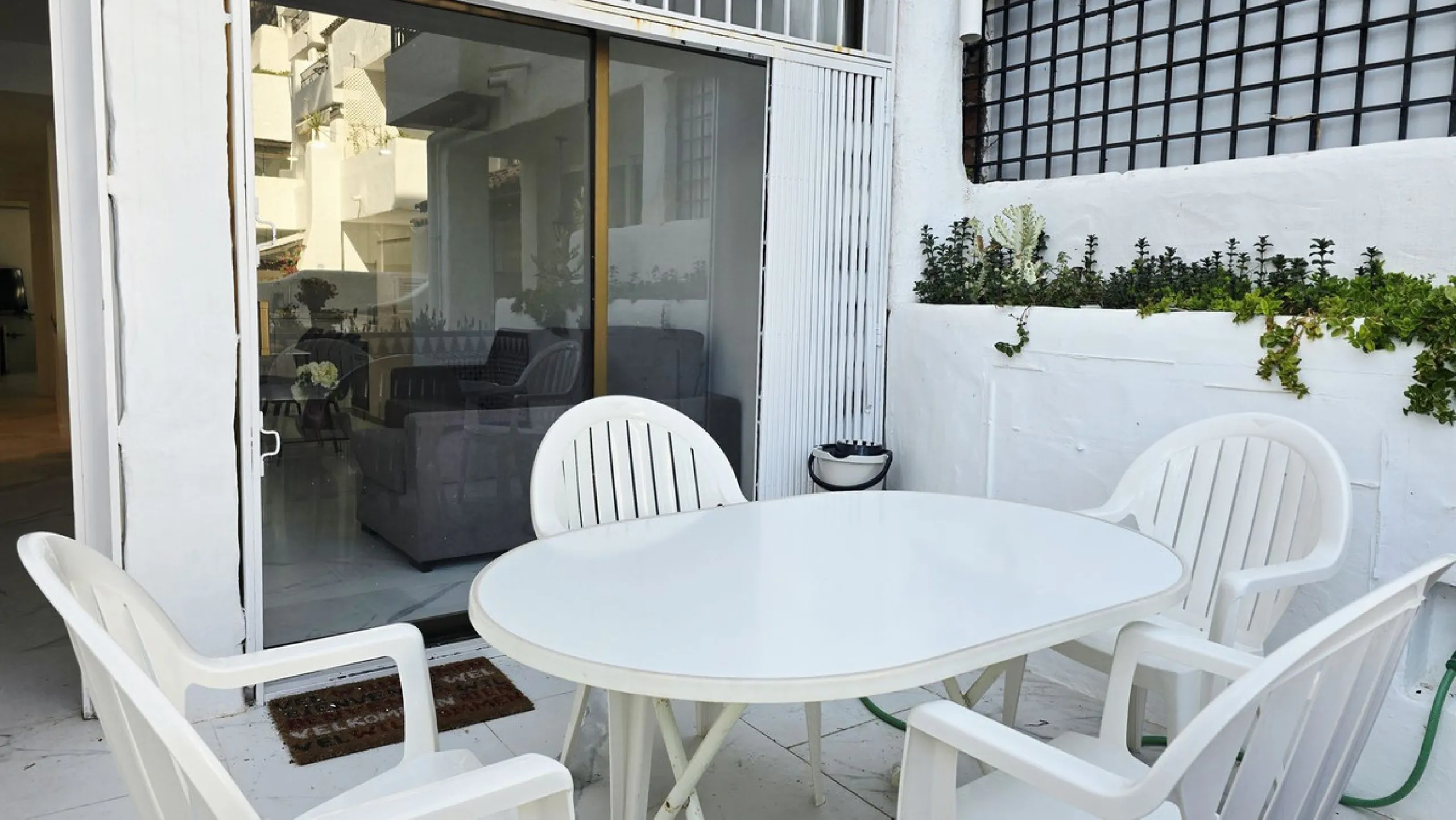 PUERTO BANÚS – LUXURY 1-BEDROOM APARTMENT IN LA ALCAZABA