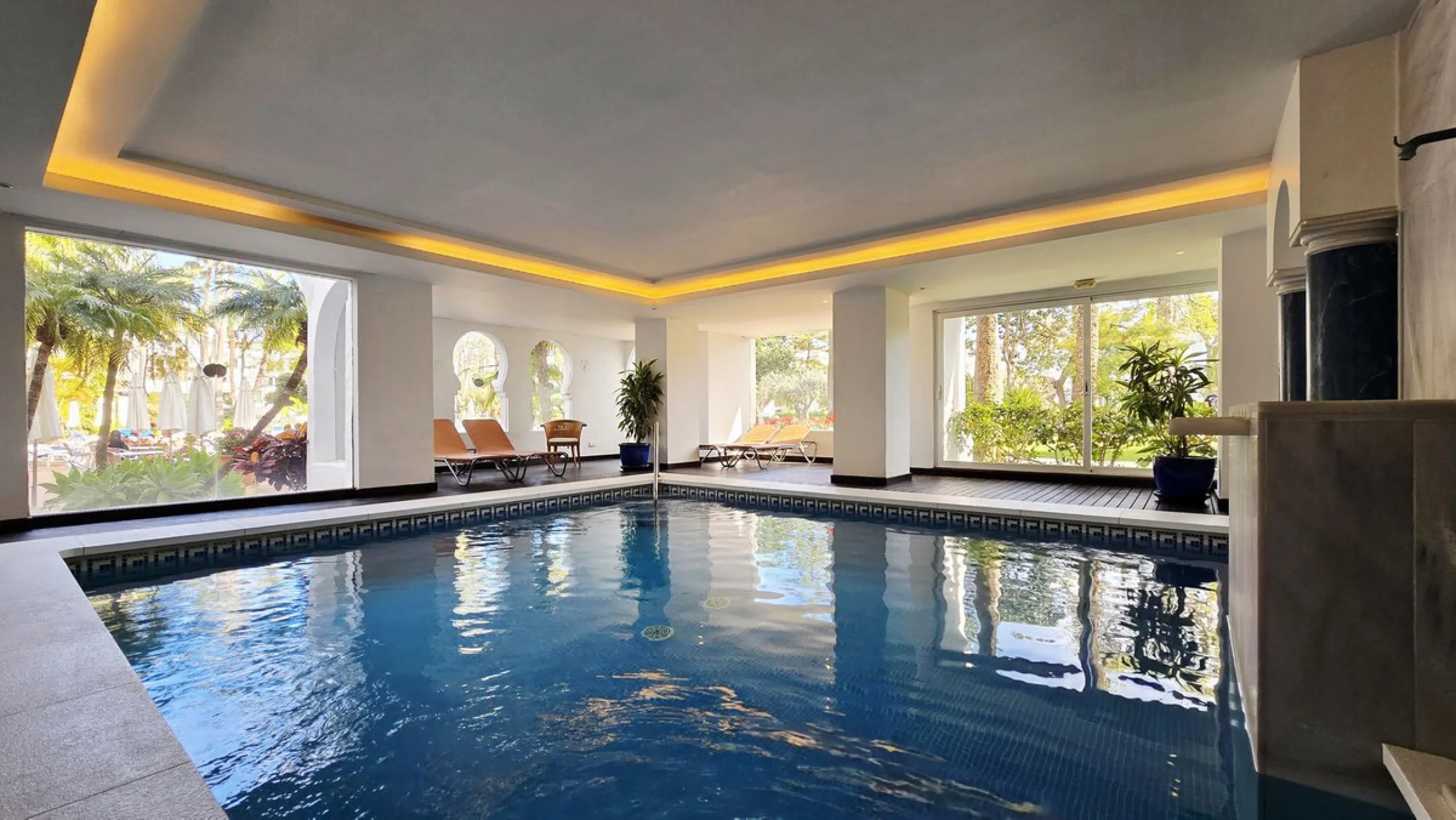PUERTO BANÚS – LUXURY 1-BEDROOM APARTMENT IN LA ALCAZABA
