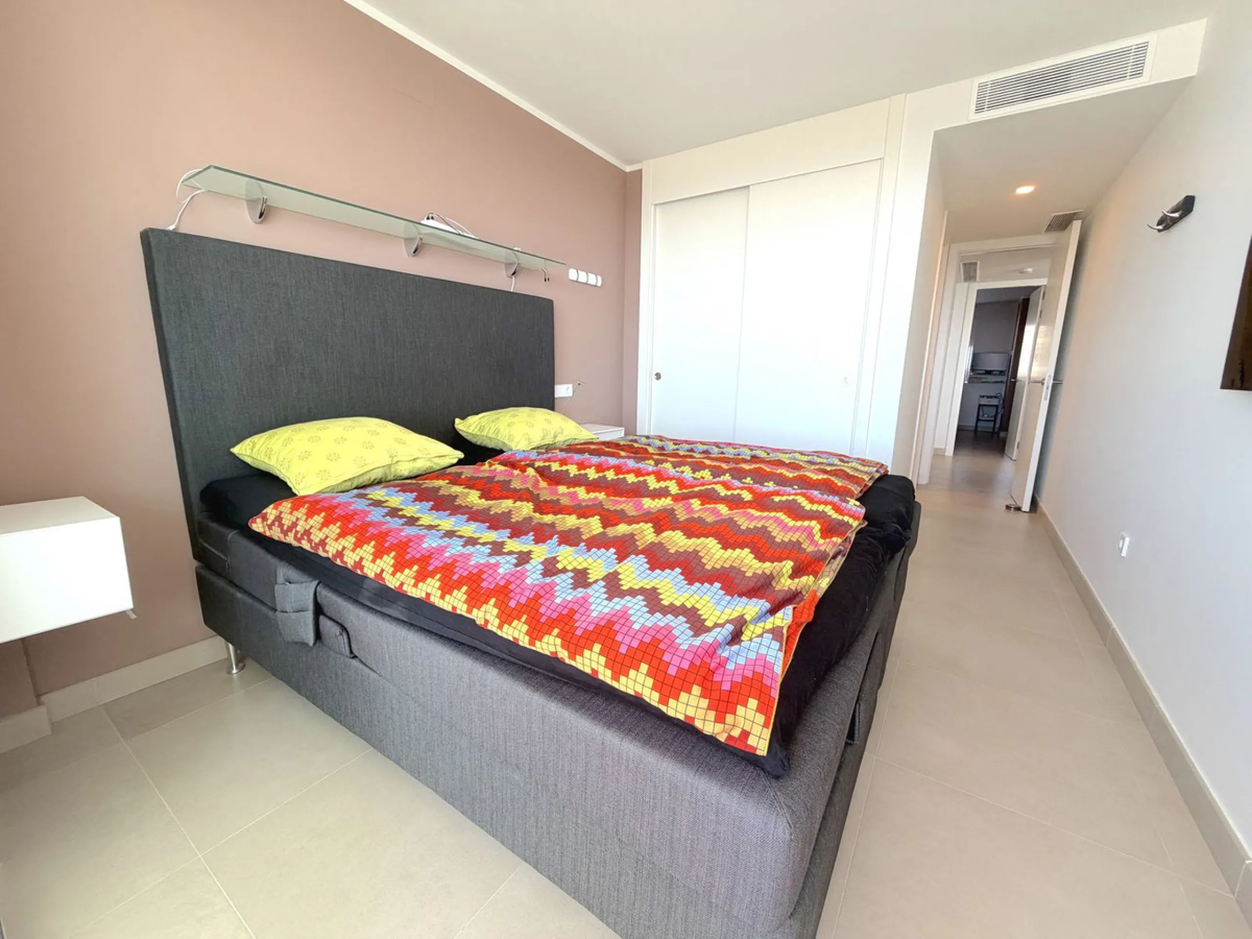 Modern Corner Apartment with Fantastic Panoramic Views in Torreblanca.