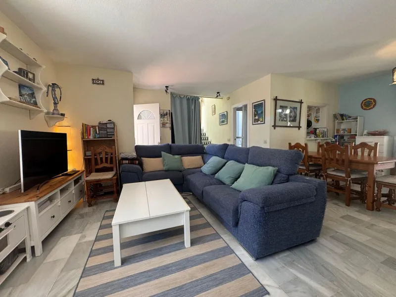 Renovation Opportunity: Private Corner Townhouse with Garden in Monte Biarritz