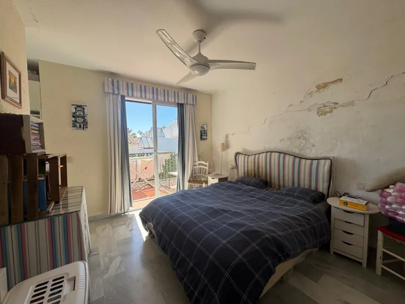Renovation Opportunity: Private Corner Townhouse with Garden in Monte Biarritz