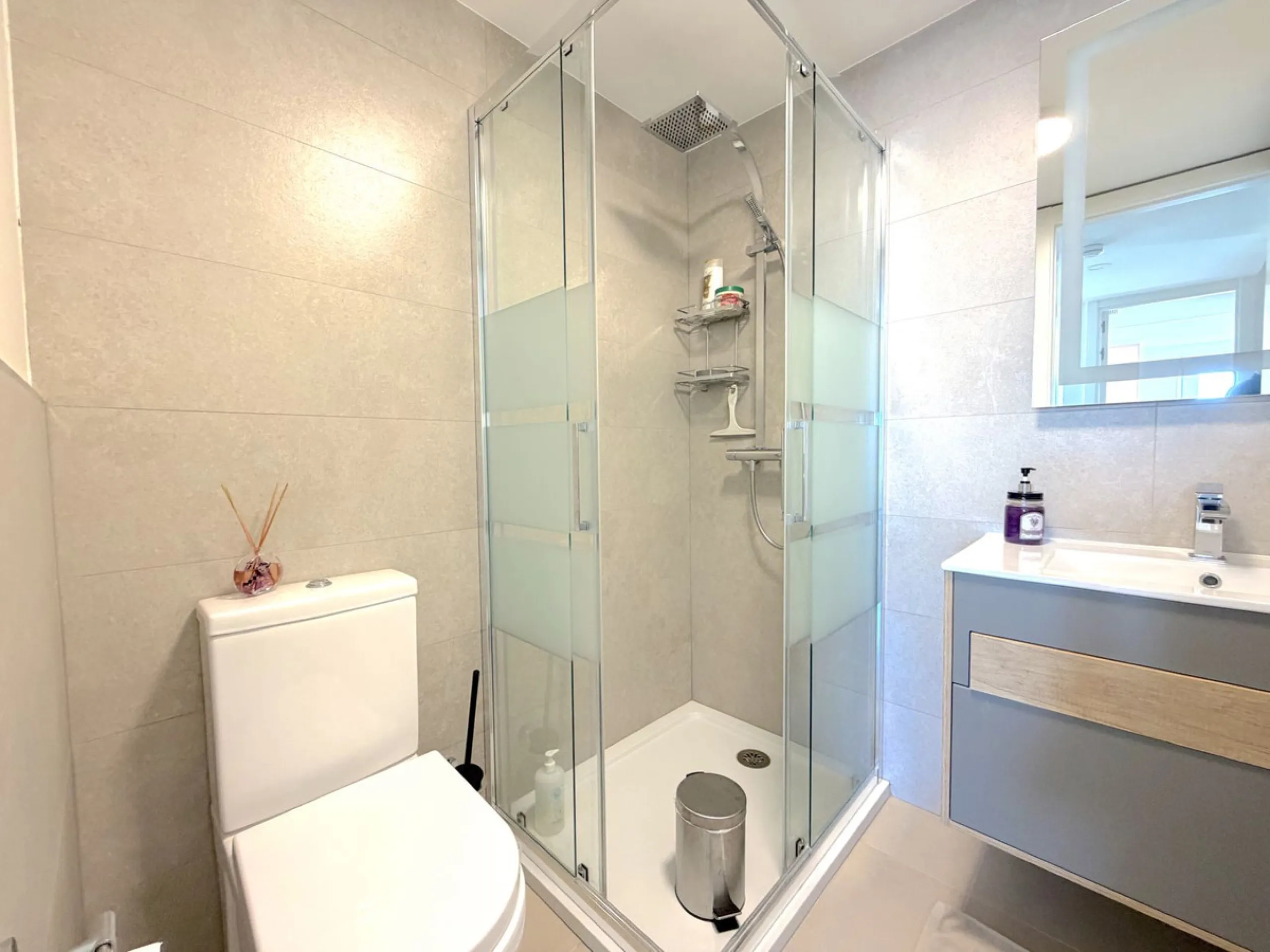Modern Corner Apartment with Fantastic Panoramic Views in Torreblanca.