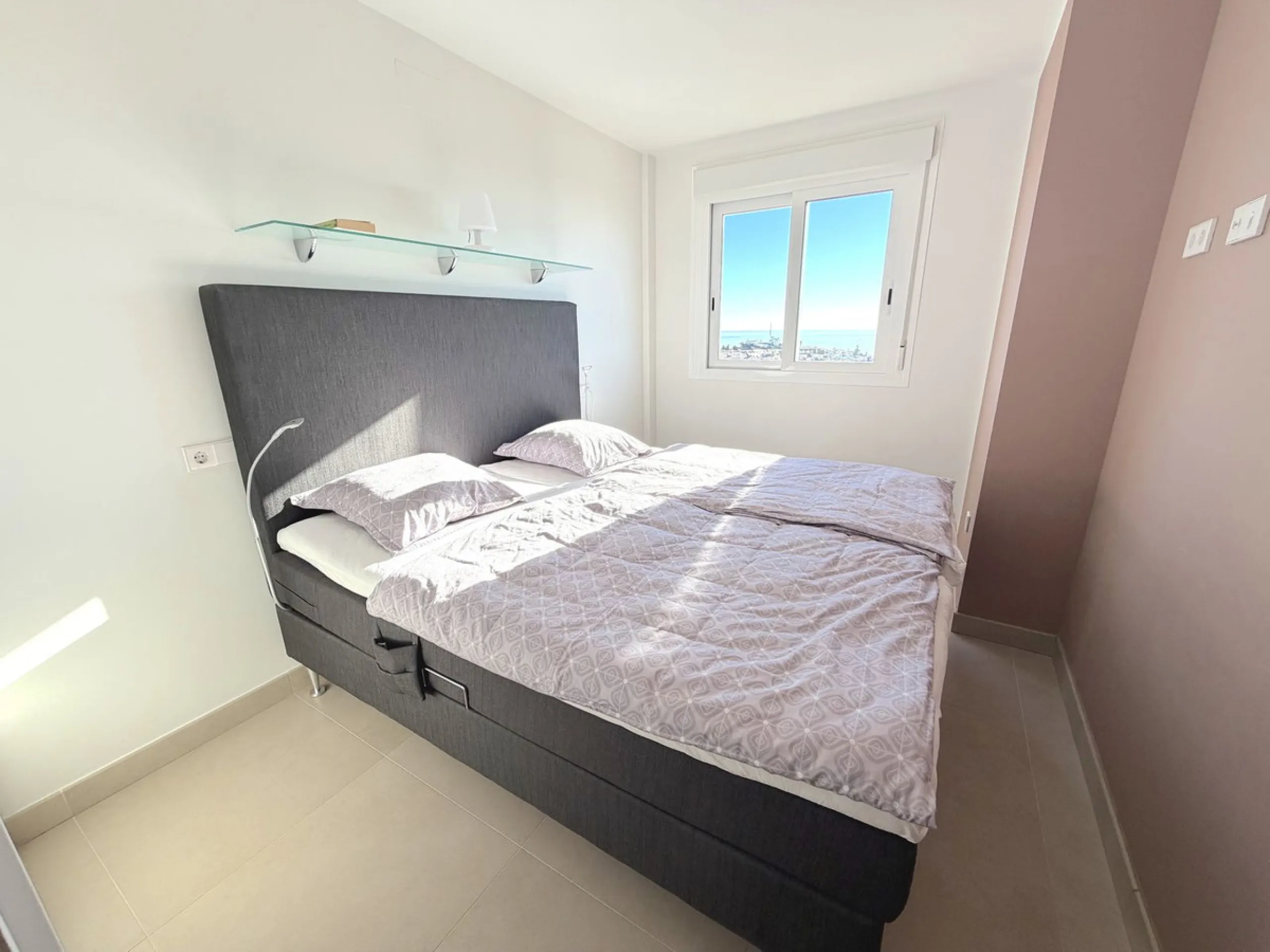 Modern Corner Apartment with Fantastic Panoramic Views in Torreblanca.