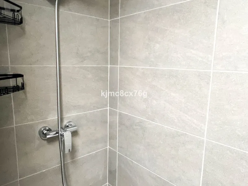 Apartment - Middle Floor Apartment в продаже в Fuengirola, Málaga. В доме 3 спален и 2 ванных комнат. Площадь дома 115 м²