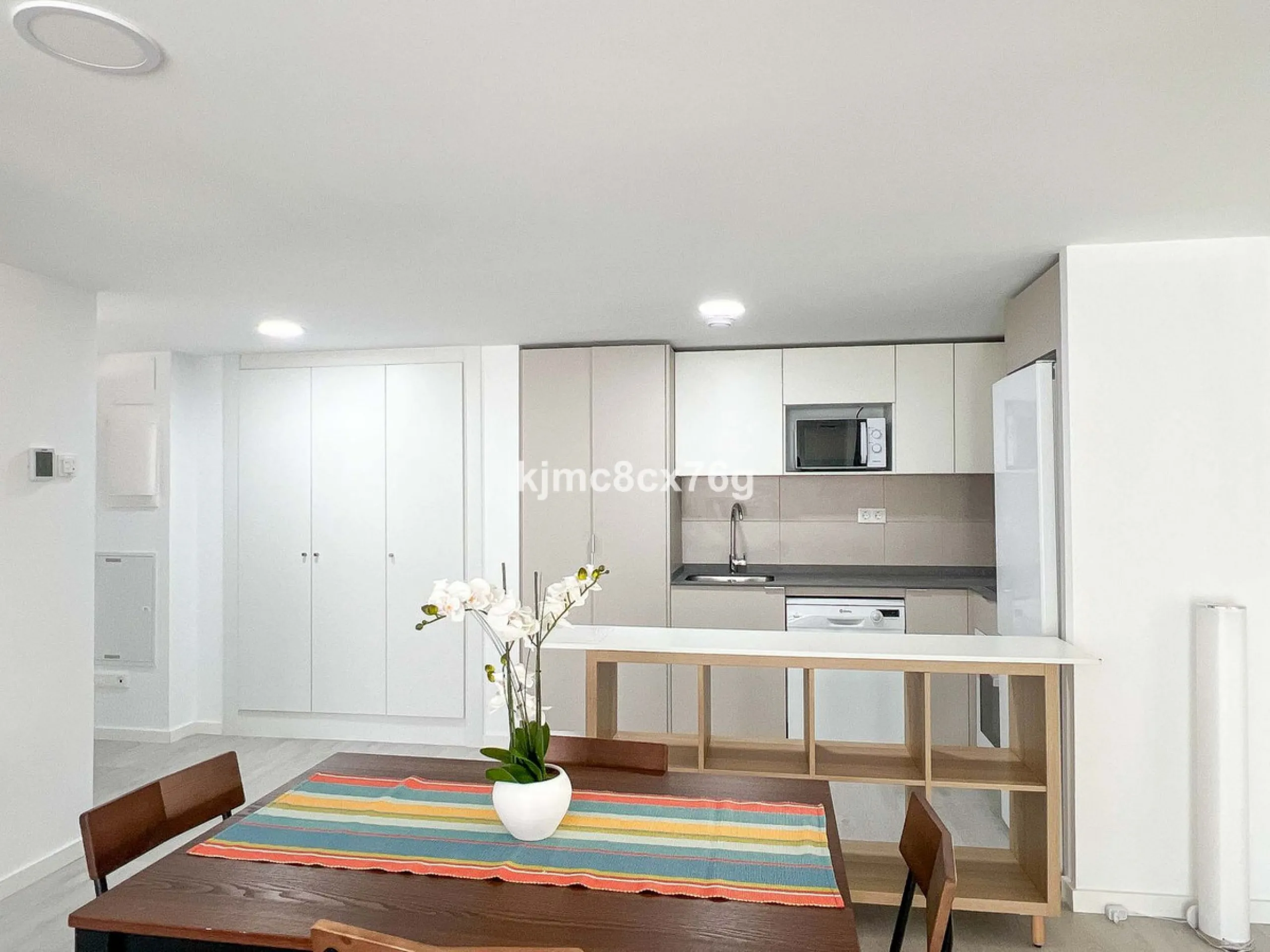 Apartment - Middle Floor Apartment в продаже в Fuengirola, Málaga. В доме 3 спален и 2 ванных комнат. Площадь дома 115 м²