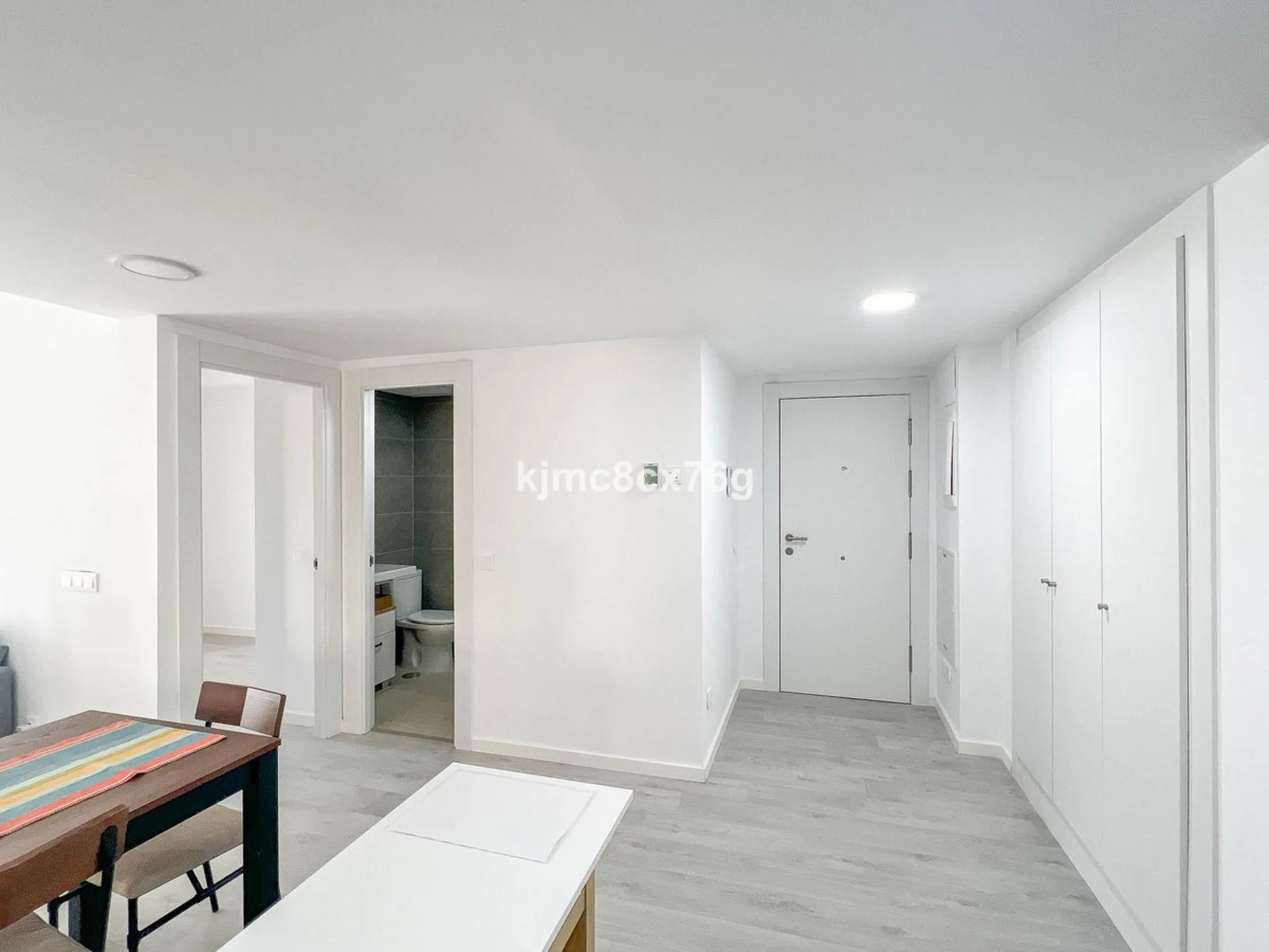 Apartment - Middle Floor Apartment в продаже в Fuengirola, Málaga. В доме 3 спален и 2 ванных комнат. Площадь дома 115 м²