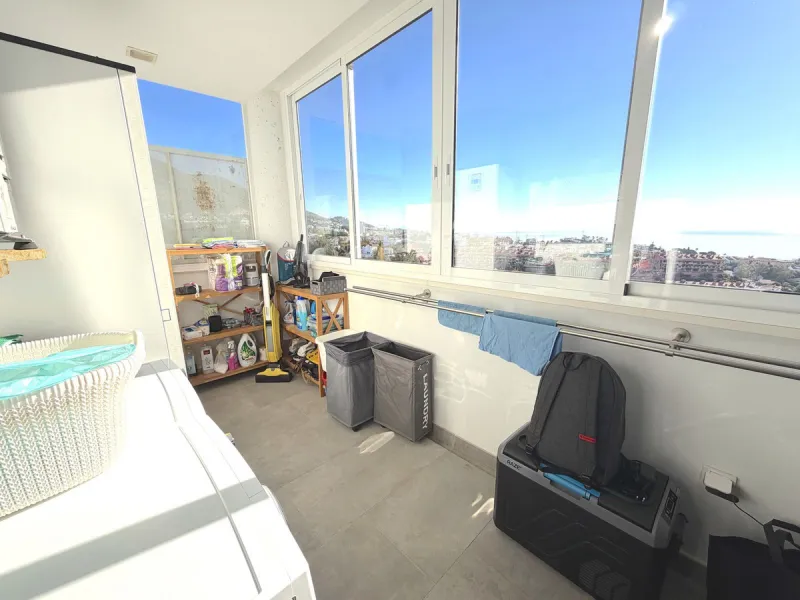 Modern Corner Apartment with Fantastic Panoramic Views in Torreblanca.