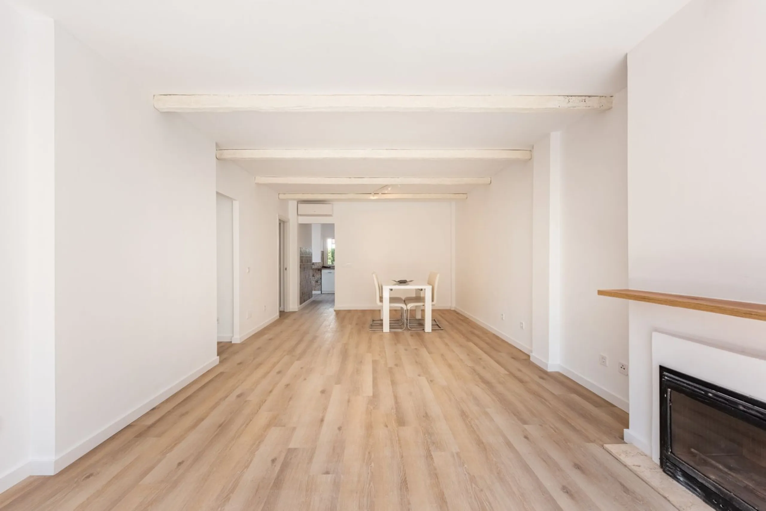 Beautifully Renovated Ground Floor Apartment with a 65m2 Private Garden in Benamara