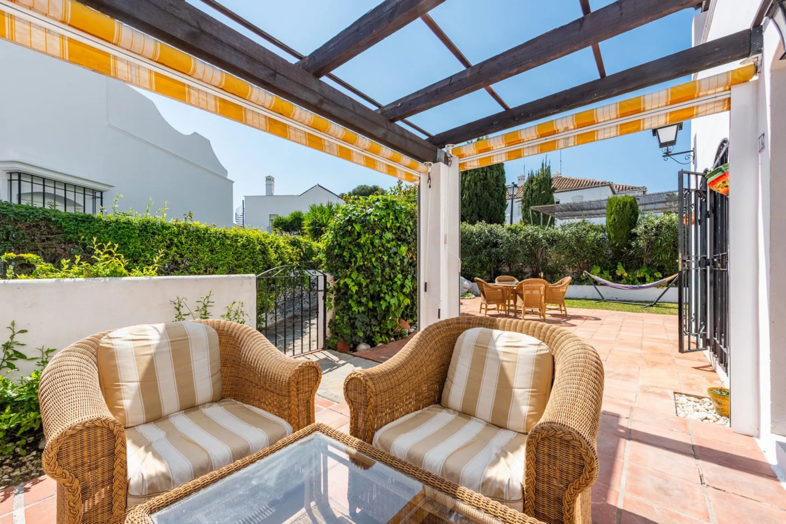 Beautifully Renovated Ground Floor Apartment with a 65m2 Private Garden in Benamara
