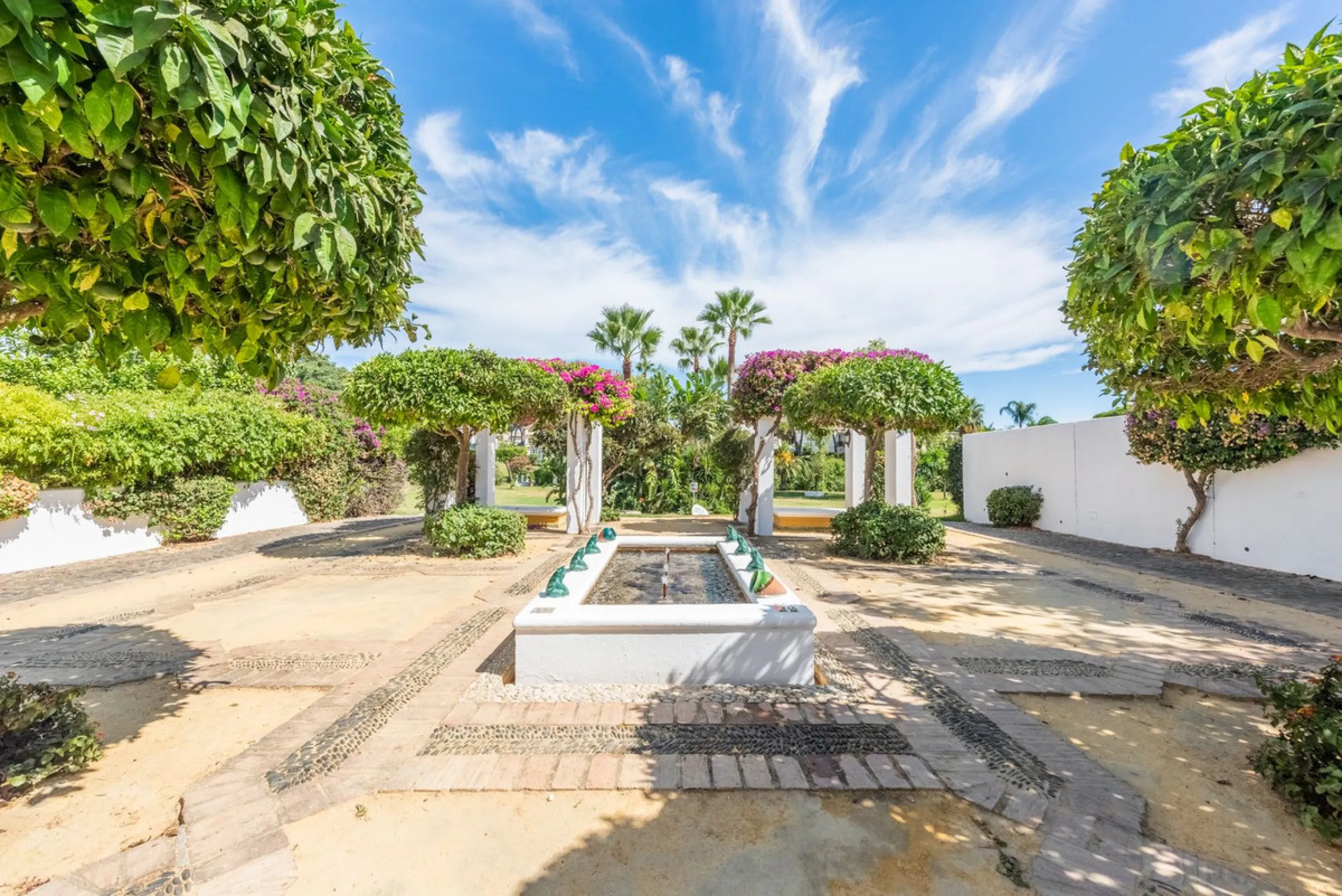 Beautifully Renovated Ground Floor Apartment with a 65m2 Private Garden in Benamara