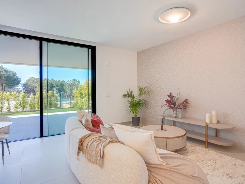 Stunning south-facing ground-floor apartment located in the exclusive Marbella Sunset residential complex in Cabopino. This contemporary home combines modern design with comfort and elegance, featuring a spacious private terrace ideal for relaxing or enjo