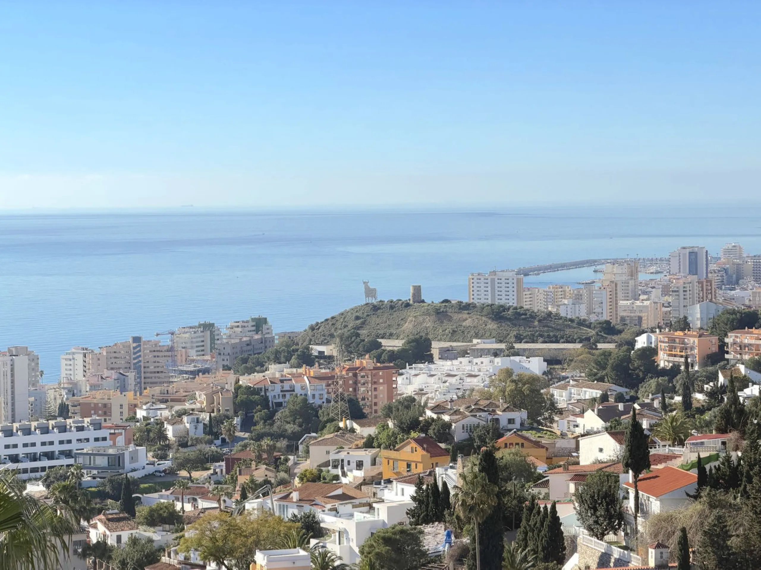 Modern Corner Apartment with Fantastic Panoramic Views in Torreblanca.