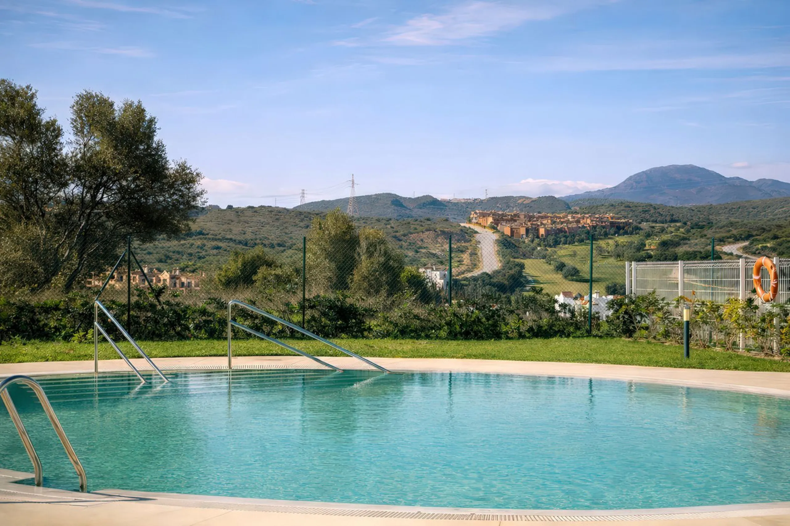 GROUND FLOOR APARTMENT | ONE 80 SUITES · ESTEPONA