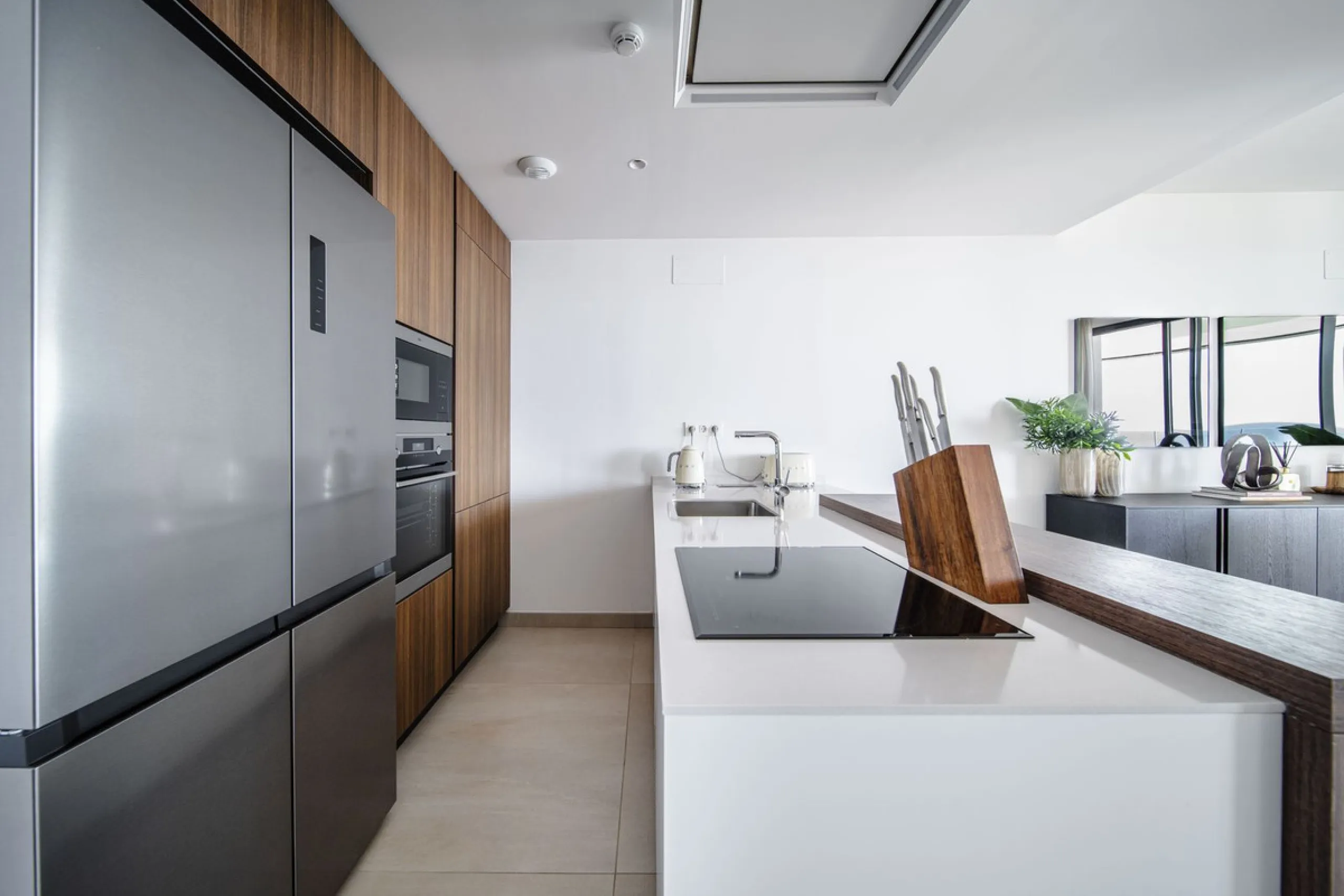 Apartment - Middle Floor Apartment в продаже в Fuengirola, Málaga. В доме 4 спален и 4 ванных комнат. Площадь дома 140 м²