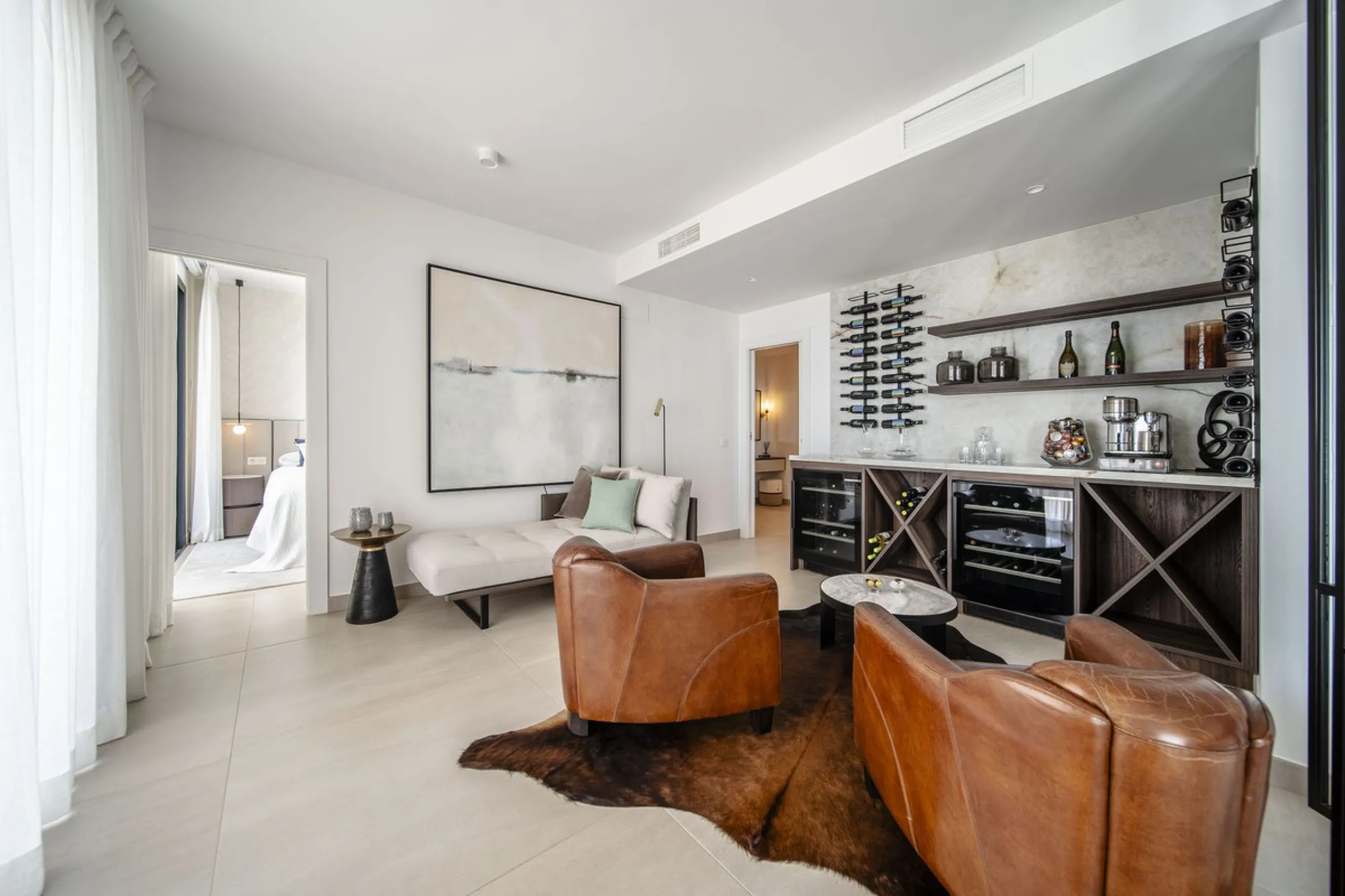 Apartment - Middle Floor Apartment в продаже в Fuengirola, Málaga. В доме 4 спален и 4 ванных комнат. Площадь дома 140 м²