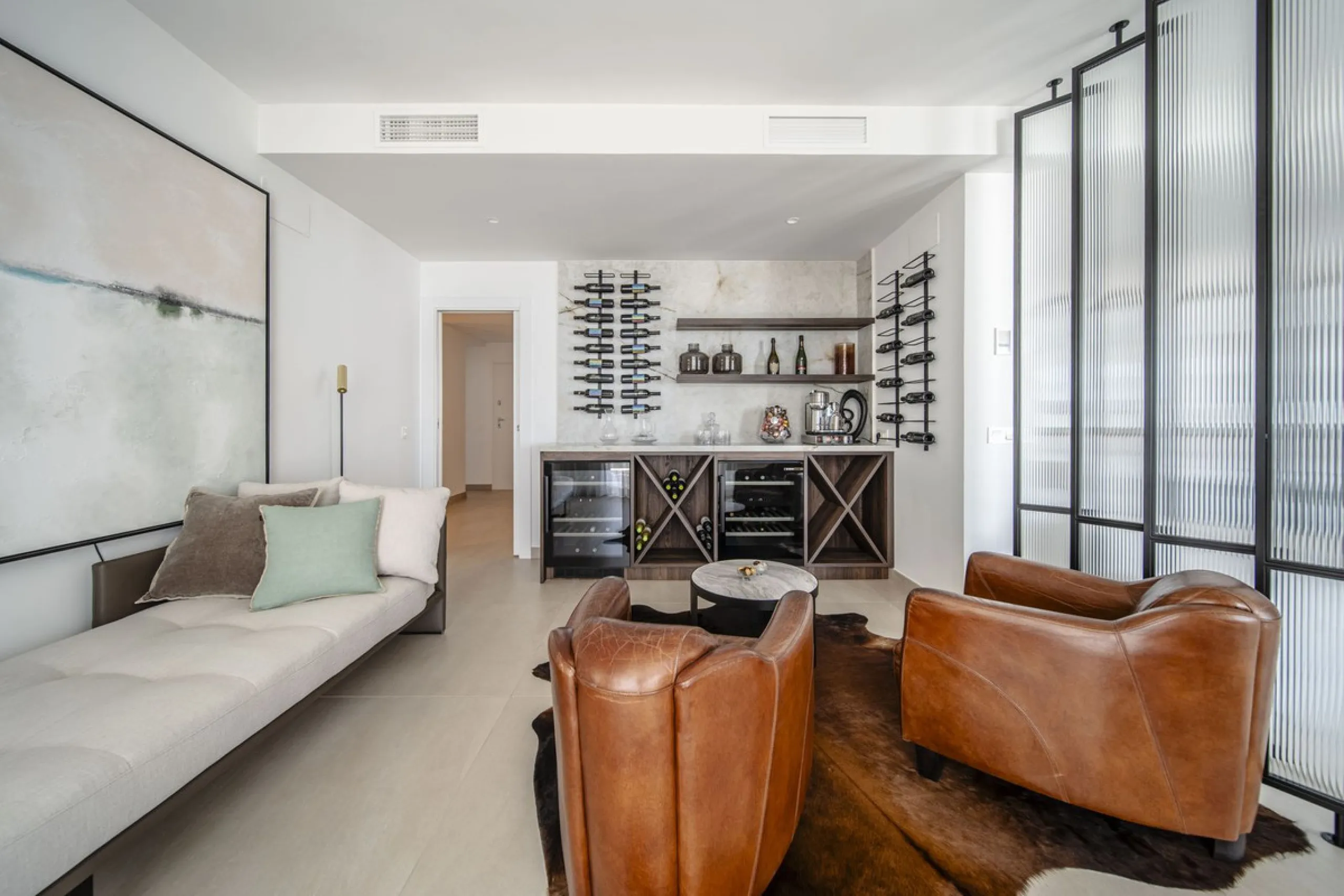 Apartment - Middle Floor Apartment в продаже в Fuengirola, Málaga. В доме 4 спален и 4 ванных комнат. Площадь дома 140 м²