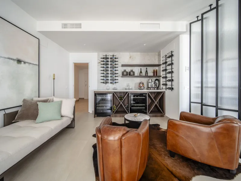 Apartment - Middle Floor Apartment в продаже в Fuengirola, Málaga. В доме 4 спален и 4 ванных комнат. Площадь дома 140 м²