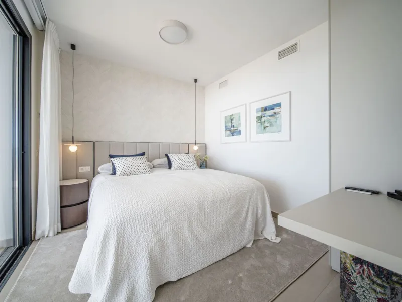 Apartment - Middle Floor Apartment в продаже в Fuengirola, Málaga. В доме 4 спален и 4 ванных комнат. Площадь дома 140 м²