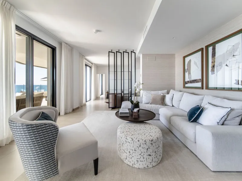 Apartment - Middle Floor Apartment в продаже в Fuengirola, Málaga. В доме 4 спален и 4 ванных комнат. Площадь дома 140 м²