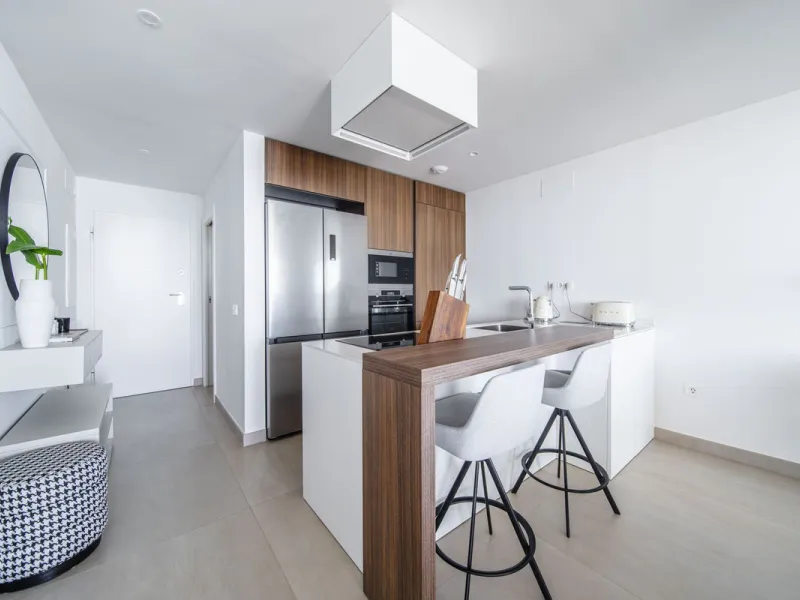Apartment - Middle Floor Apartment в продаже в Fuengirola, Málaga. В доме 4 спален и 4 ванных комнат. Площадь дома 140 м²