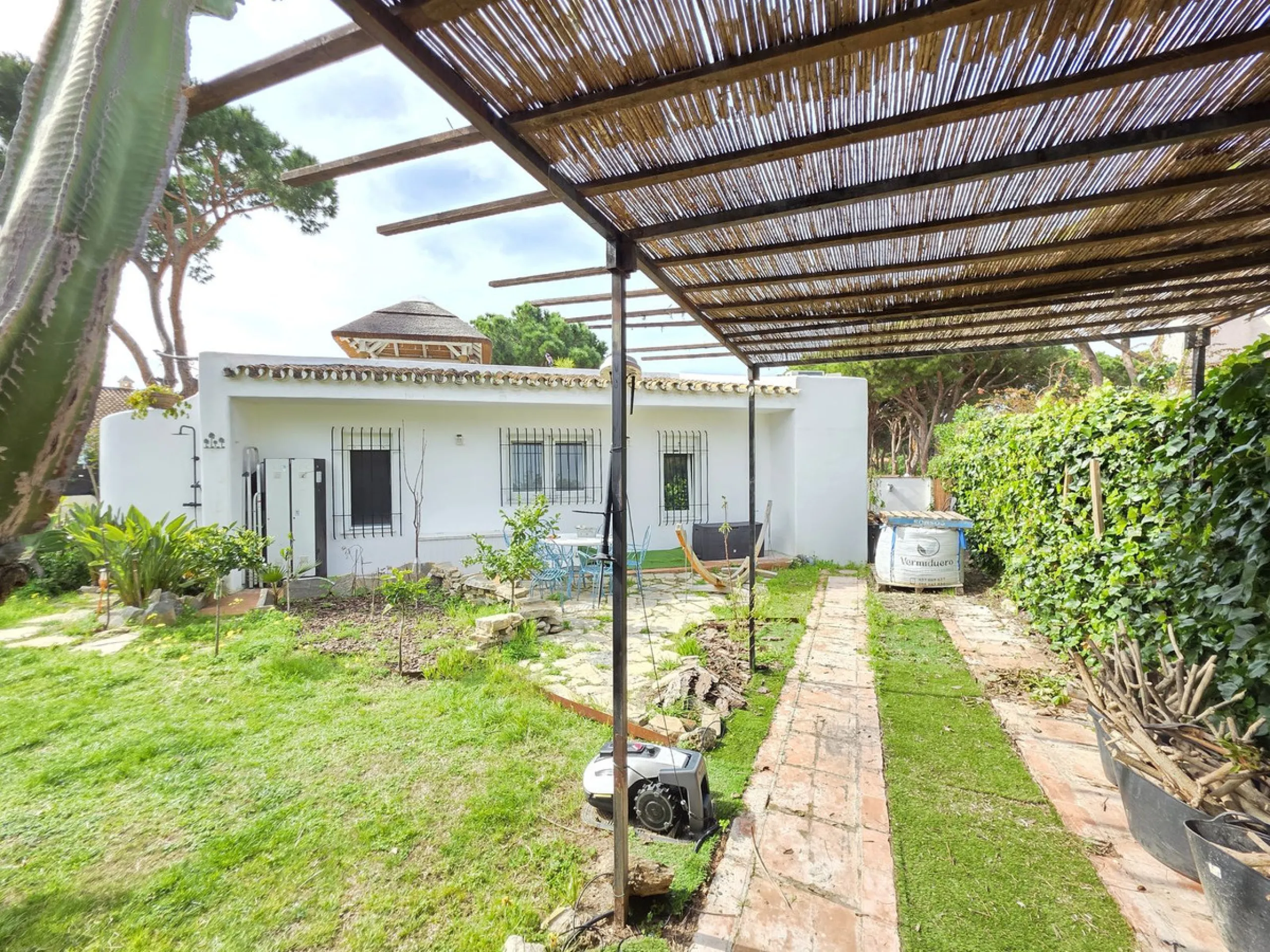 Live the Andalusian Dream with Ibizan Flair by the Sea!