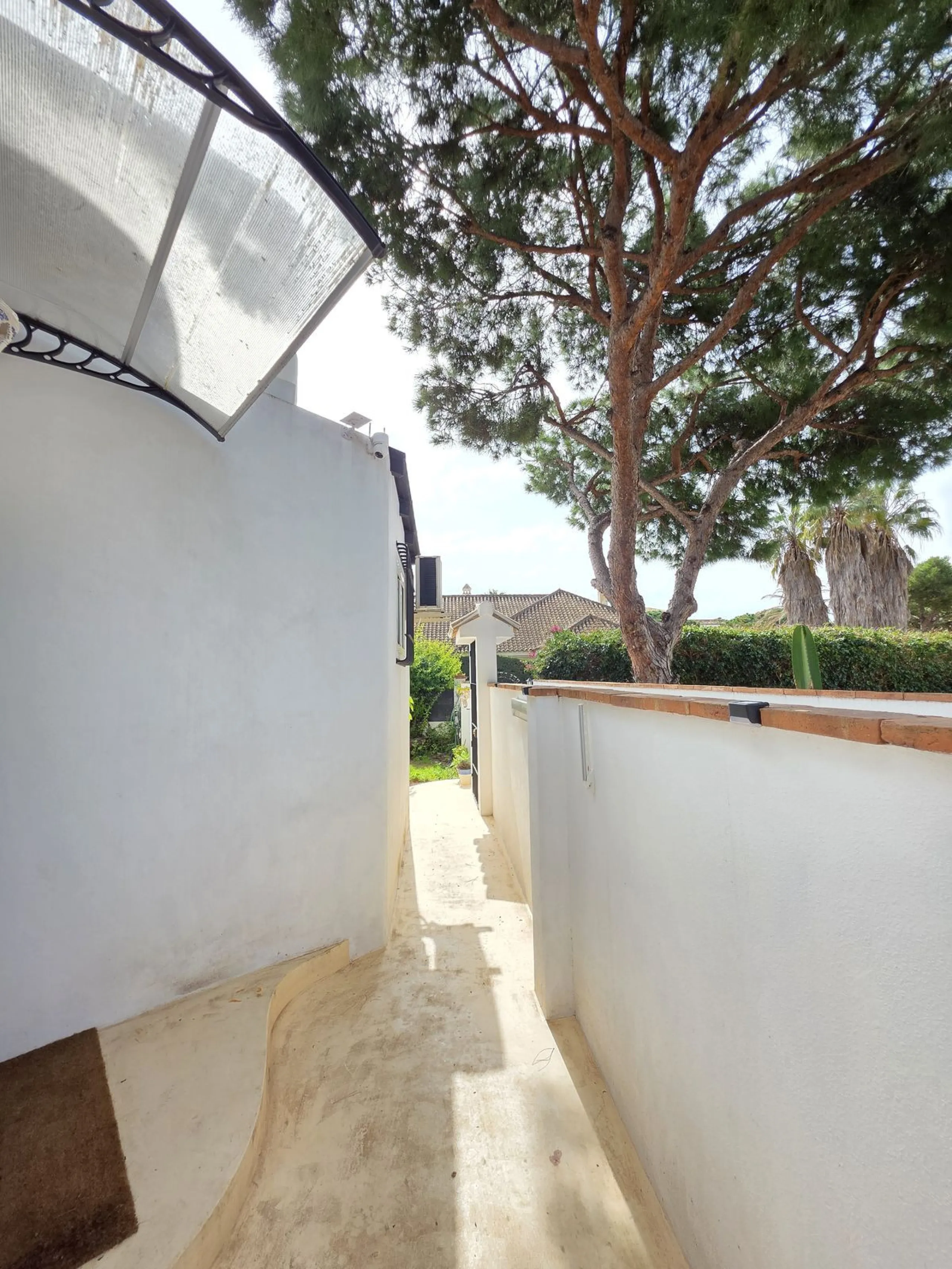 Live the Andalusian Dream with Ibizan Flair by the Sea!